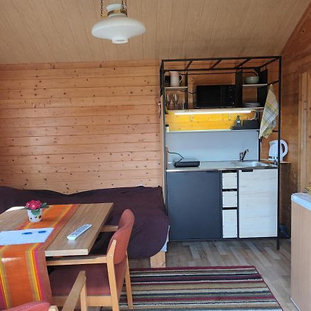 Hueueru Puhkemajad Pension Huuru Buitenkant foto