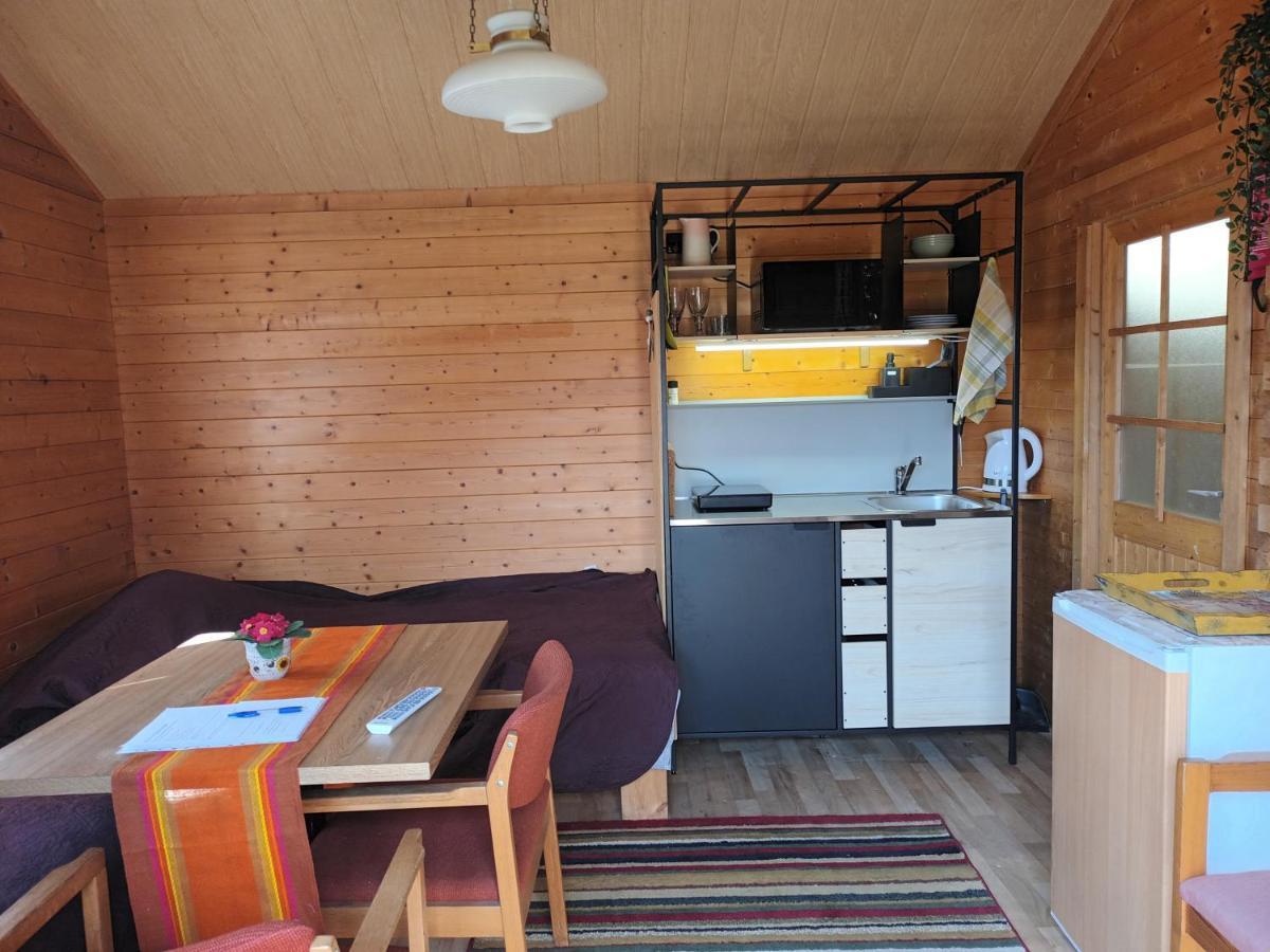 Hueueru Puhkemajad Pension Huuru Buitenkant foto