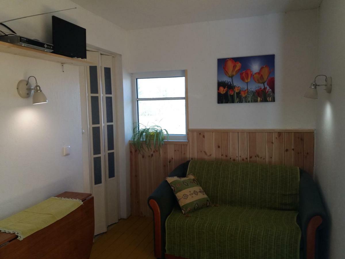 Hueueru Puhkemajad Pension Huuru Buitenkant foto
